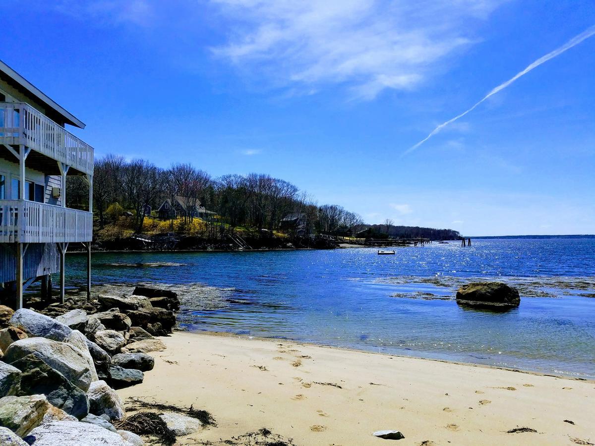 Smugglers Cove Inn Dayville Kültér fotó
