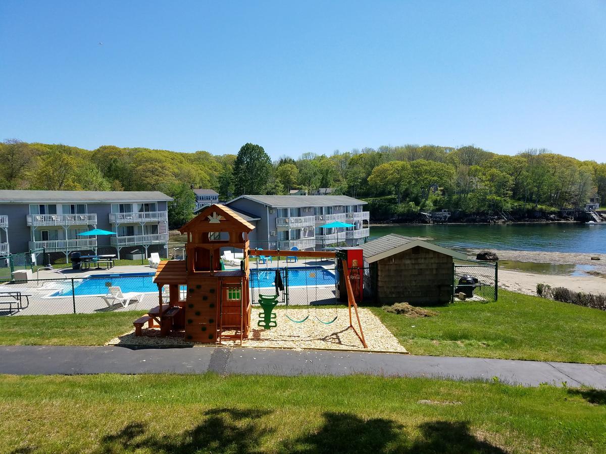 Smugglers Cove Inn Dayville Kültér fotó