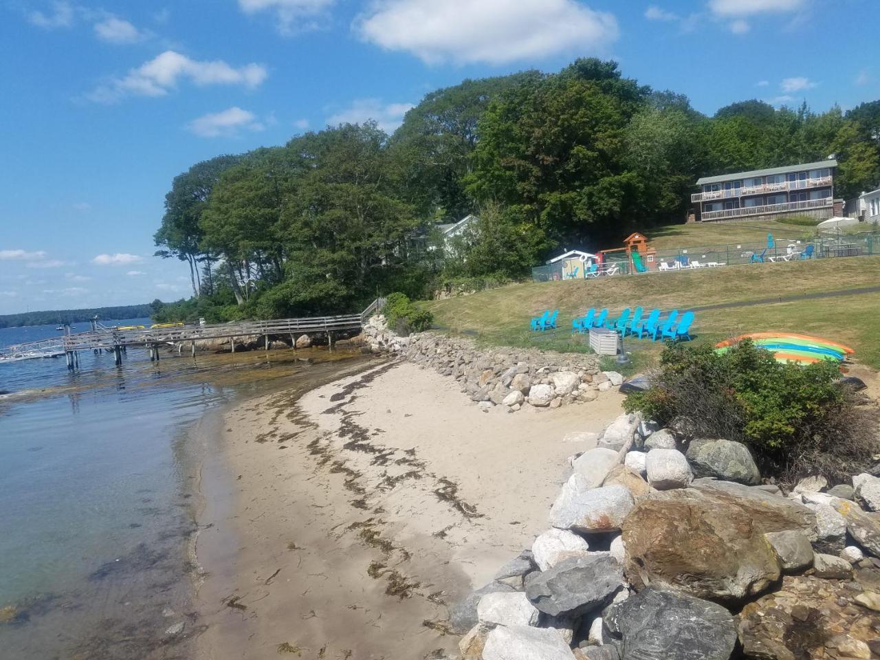 Smugglers Cove Inn Dayville Kültér fotó